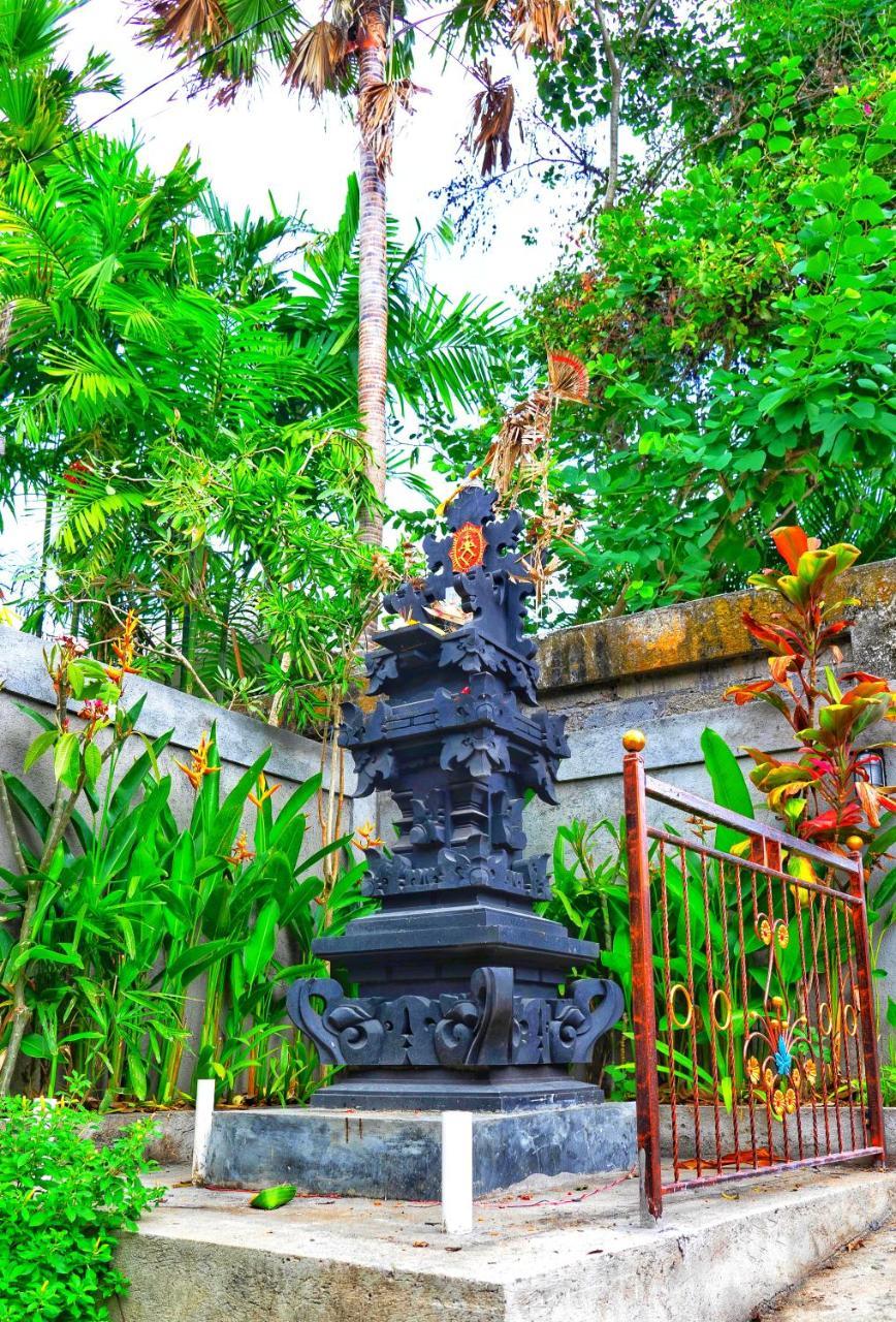 Zentiga Surf Hostel Canggu Екстериор снимка